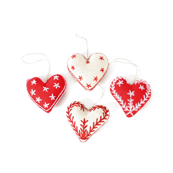 EMBROIDERED HEARTS (PKG OF 4)